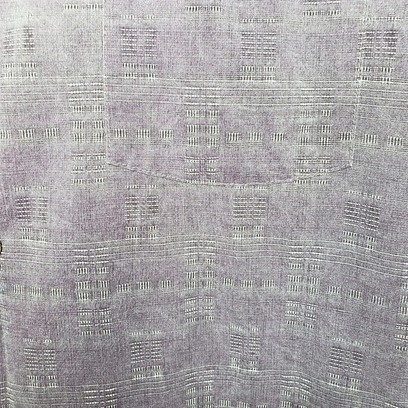Tommy Bahamas Washed Textured Silk Buttondown Shirt Coconut Buttons 100% Silk XL - Picture 2 of 11